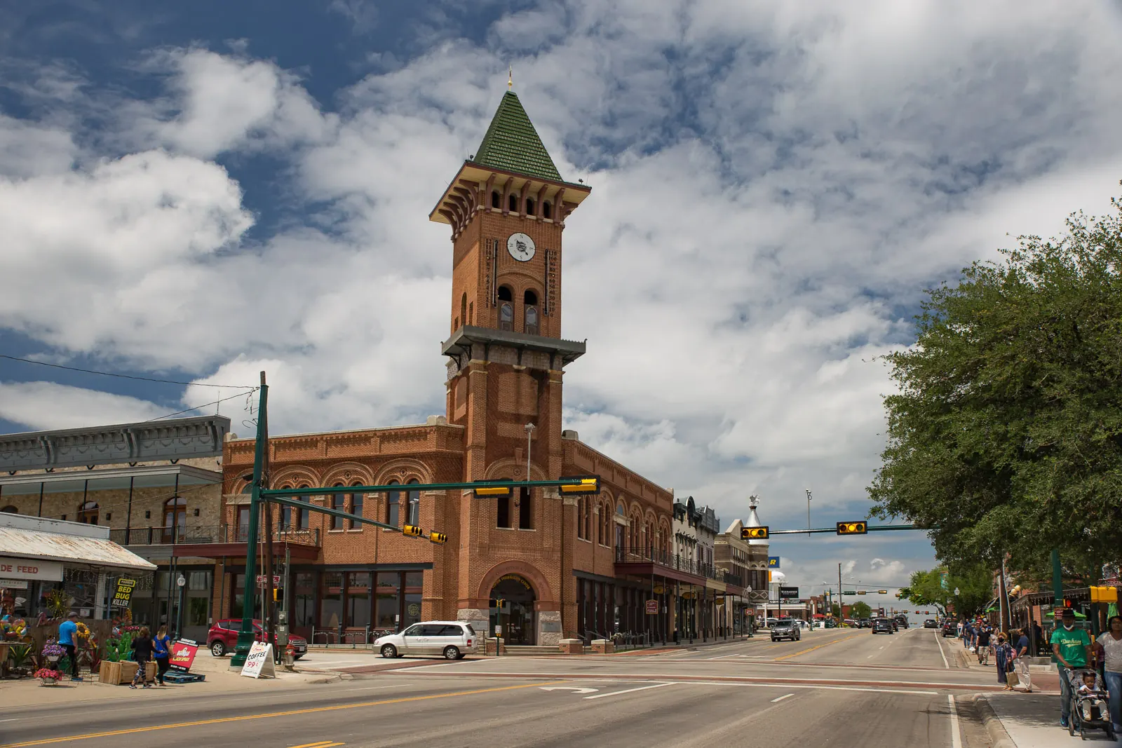 Downtown Grapevine, Texas streetscape